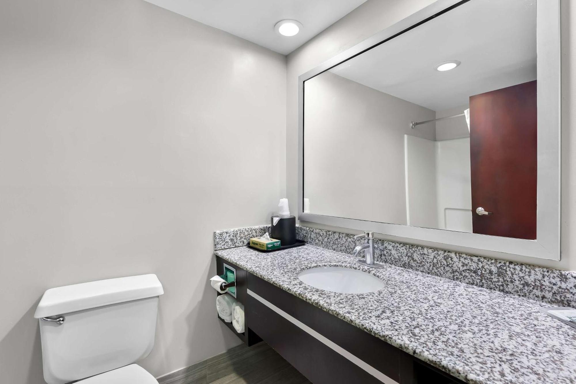 Best Western Knoxville Suites - Downtown Exterior photo