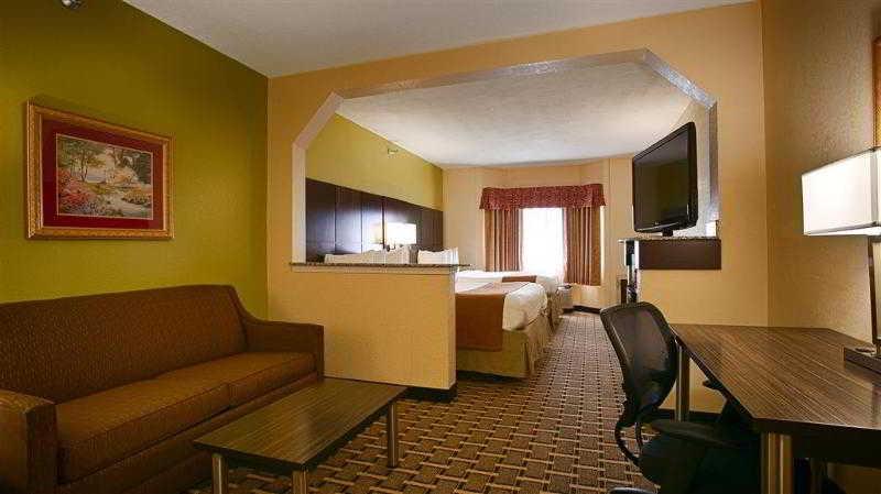 Best Western Knoxville Suites - Downtown Exterior photo